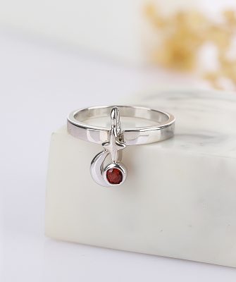 925 Silver Garnet Pendant